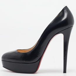 Christian Louboutin: Чёрные туфли 