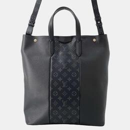 Louis Vuitton: Чёрная сумка-шоппер 