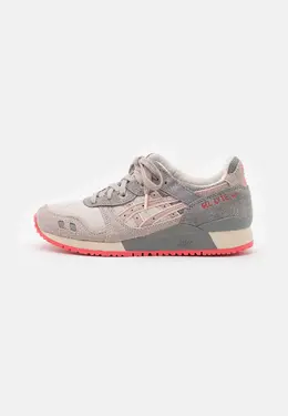 Asics: Бежевые кроссовки  Gel-Lyte 3