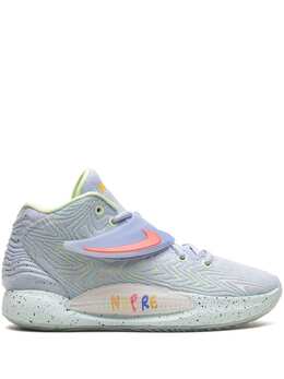 Nike: Светлые кроссовки 