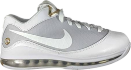 Nike: Белые кроссовки  Air Max Lebron 7