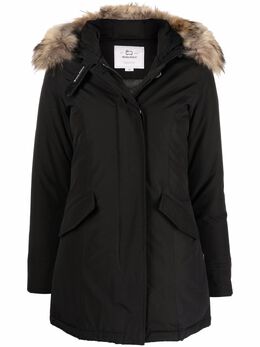 Woolrich: Чёрный пуховик  Arctic