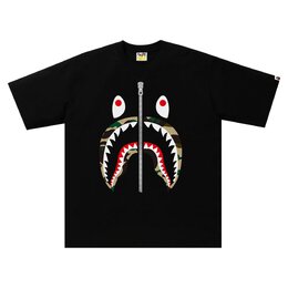 A BATHING APE: Чёрная футболка 