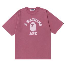 A BATHING APE: Фиолетовая футболка 