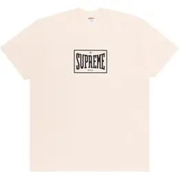 Supreme: Розовая футболка  Warm Up