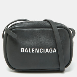 Balenciaga: Чёрная сумка  Everyday