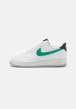 Nike: Белые кеды  Air Force 1