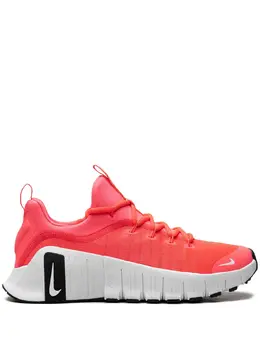 Nike: Оранжевые кроссовки 