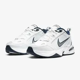 NIKE: Белые кроссовки  Air Monarch IV