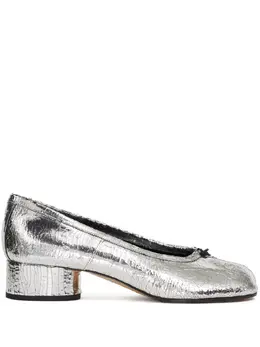 Maison Margiela: Серебристые балетки  Tabi