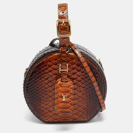 Louis Vuitton: Коричневая сумка 