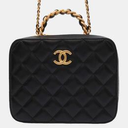 Chanel: Чёрная сумка 