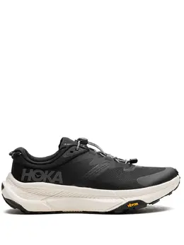 HOKA: Чёрные кроссовки 