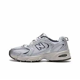 New Balance: Серебристые кроссовки  530