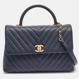 Chanel: Тёмная сумка 