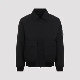 Stone Island: Чёрная куртка  Ghost