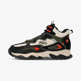 FILA: Чёрные кроссовки  Ray Tracer