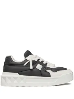 Valentino Garavani: Белые кроссовки 