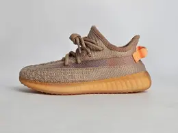 YEEZY: Розовые кроссовки 