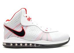 Nike: Белые кроссовки  Lebron 8