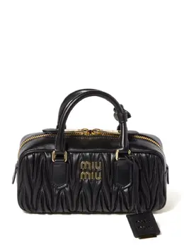 Miu Miu: Чёрная сумка 