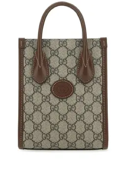 Gucci: Коричневая сумка-шоппер  GG Supreme