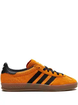 adidas: Оранжевые кроссовки  Gazelle Indoor