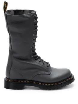 Dr. Martens: Ботинки 