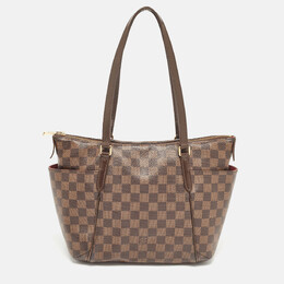 Louis Vuitton: Коричневая сумка 