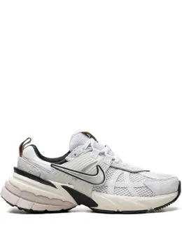 Nike: Белые кроссовки 