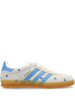 adidas: Белые кроссовки  Gazelle Indoor