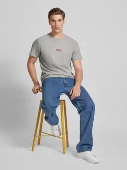 Levi's: Серая футболка 