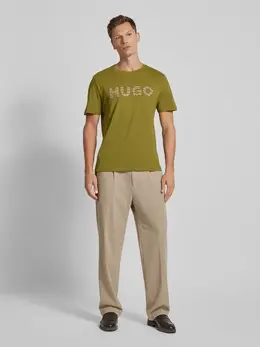 HUGO BOSS: Зелёная футболка 