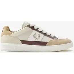 Fred Perry: Бежевые кеды 