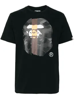 A BATHING APE®: Футболка с принтом 