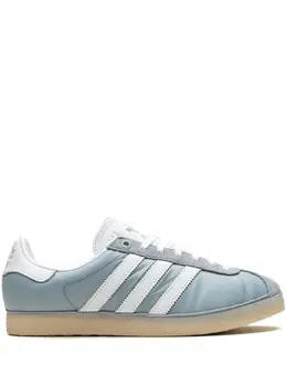 adidas: Светлые кроссовки  Gazelle