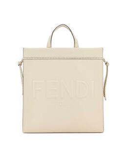 FENDI: Серебристая сумка 