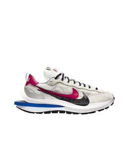 NIKE: Кроссовки 