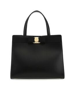 SALVATORE FERRAGAMO: Чёрная сумка 