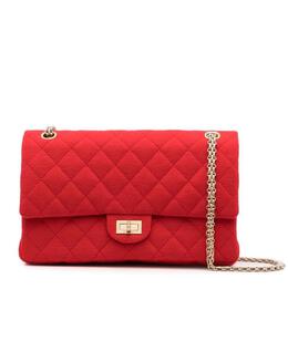 CHANEL: Красная сумка 