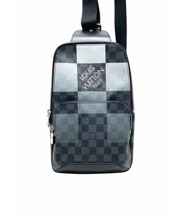 LOUIS VUITTON: Сумка 