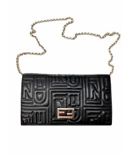 FENDI: Клатч 