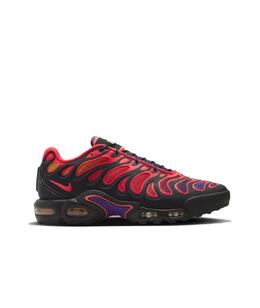 NIKE: Кроссовки 