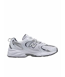 NEW BALANCE: Серебристые кроссовки 