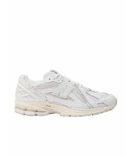NEW BALANCE: Белые кроссовки 