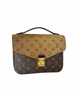 LOUIS VUITTON: Клатч 