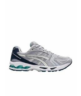 ASICS: Кроссовки 