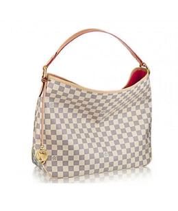 LOUIS VUITTON: Сумка 