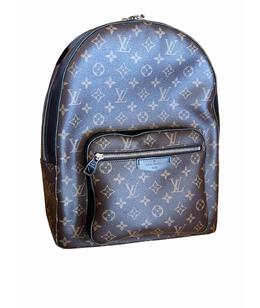 LOUIS VUITTON: Рюкзак 