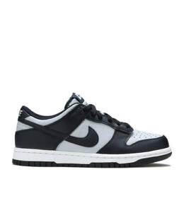 NIKE: Кроссовки 
